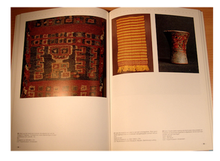 Item #5190 3000 JAAR WEVEN IN DE ANDES. Textiel uit Peru en Bolivia. B. Brommer, H.,...